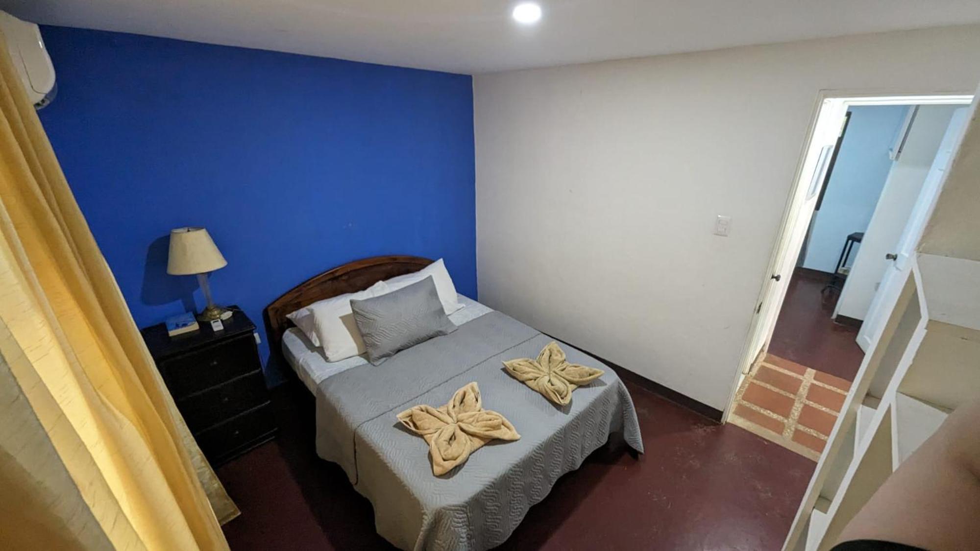 Iguana Street Holiday home *